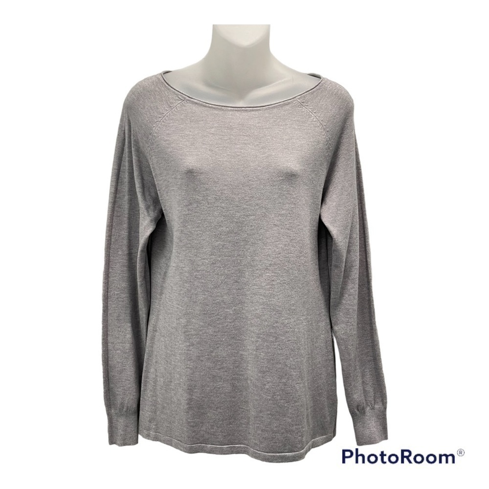𝅺NWT cotton blend grey sweater size medium